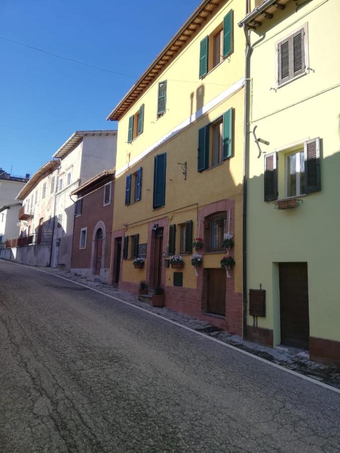 La Torre Di Morro Bed & Breakfast Camerino Dış mekan fotoğraf